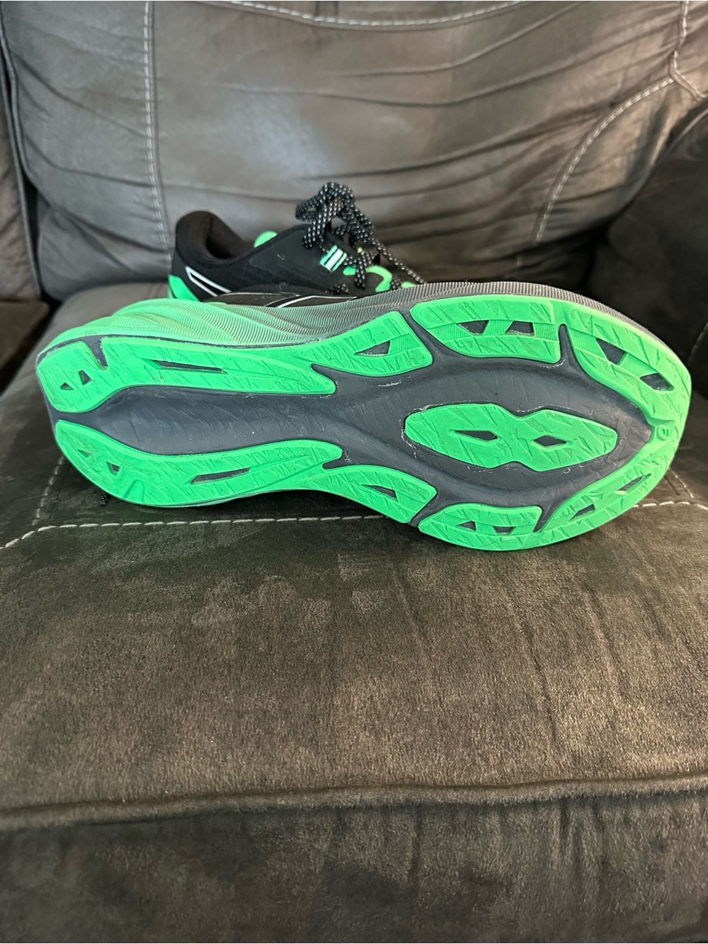 Asics Black Running Shoes with Green Accent - Picture 4 of 4